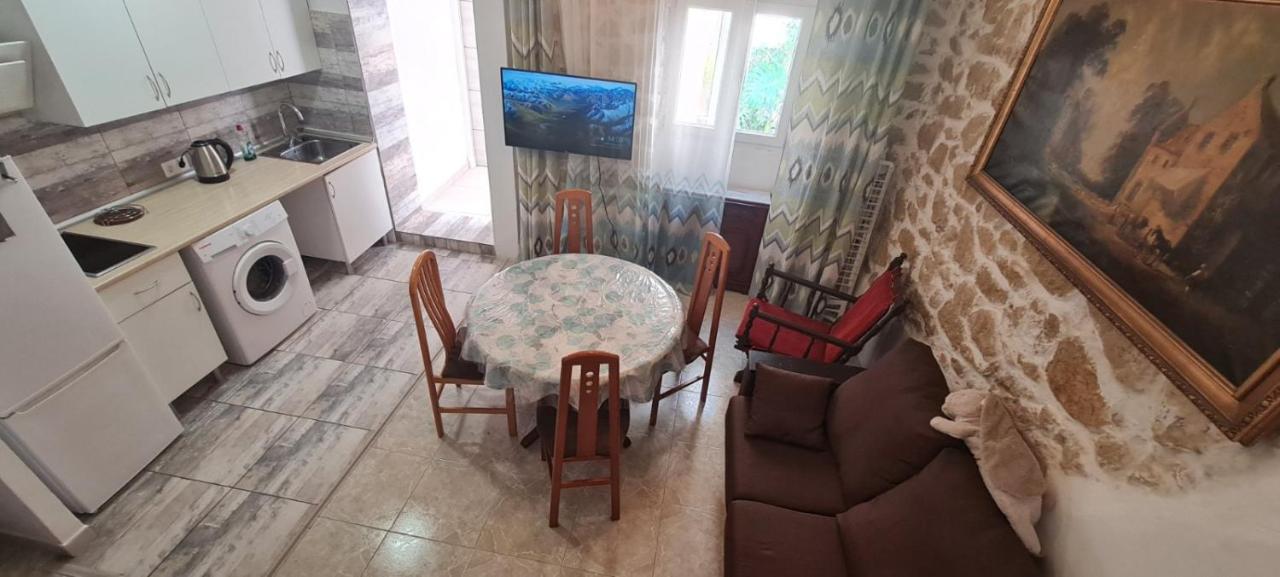 Apartamento Carolinas Alicante Bagian luar foto